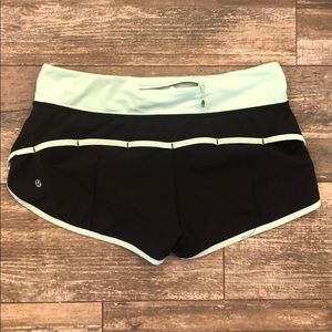 Lululemon Speed up 2.5” short